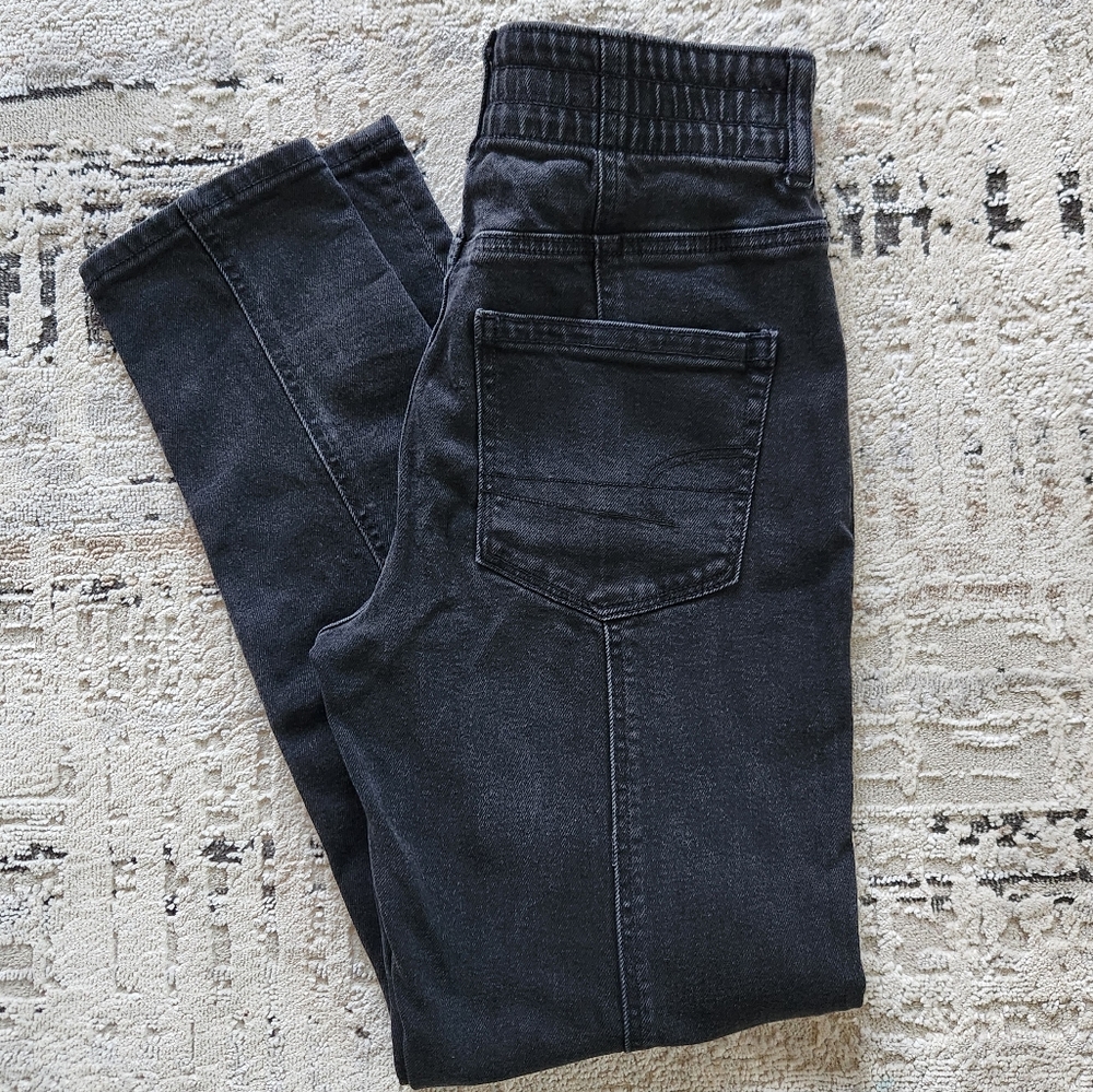 American Eagle Mom Jean